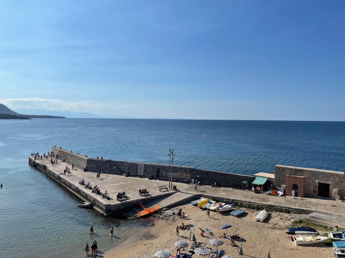 Appartamento Il Balcone Al Molo Cefalù Esterno foto