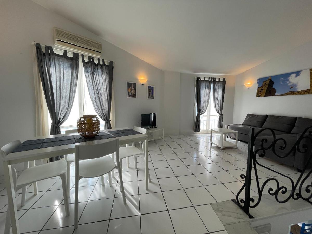Appartamento Il Balcone Al Molo Cefalù Esterno foto