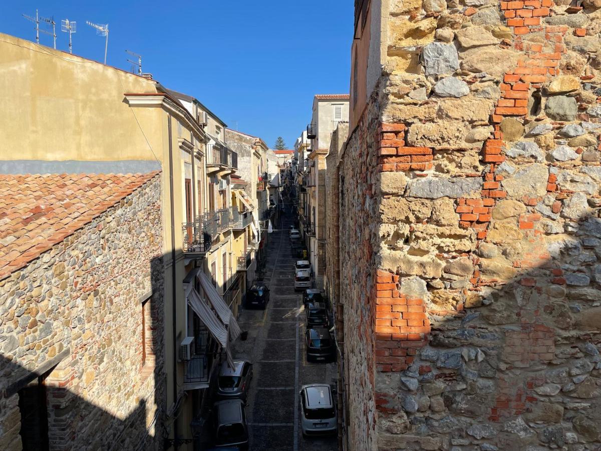 Appartamento Il Balcone Al Molo Cefalù Esterno foto